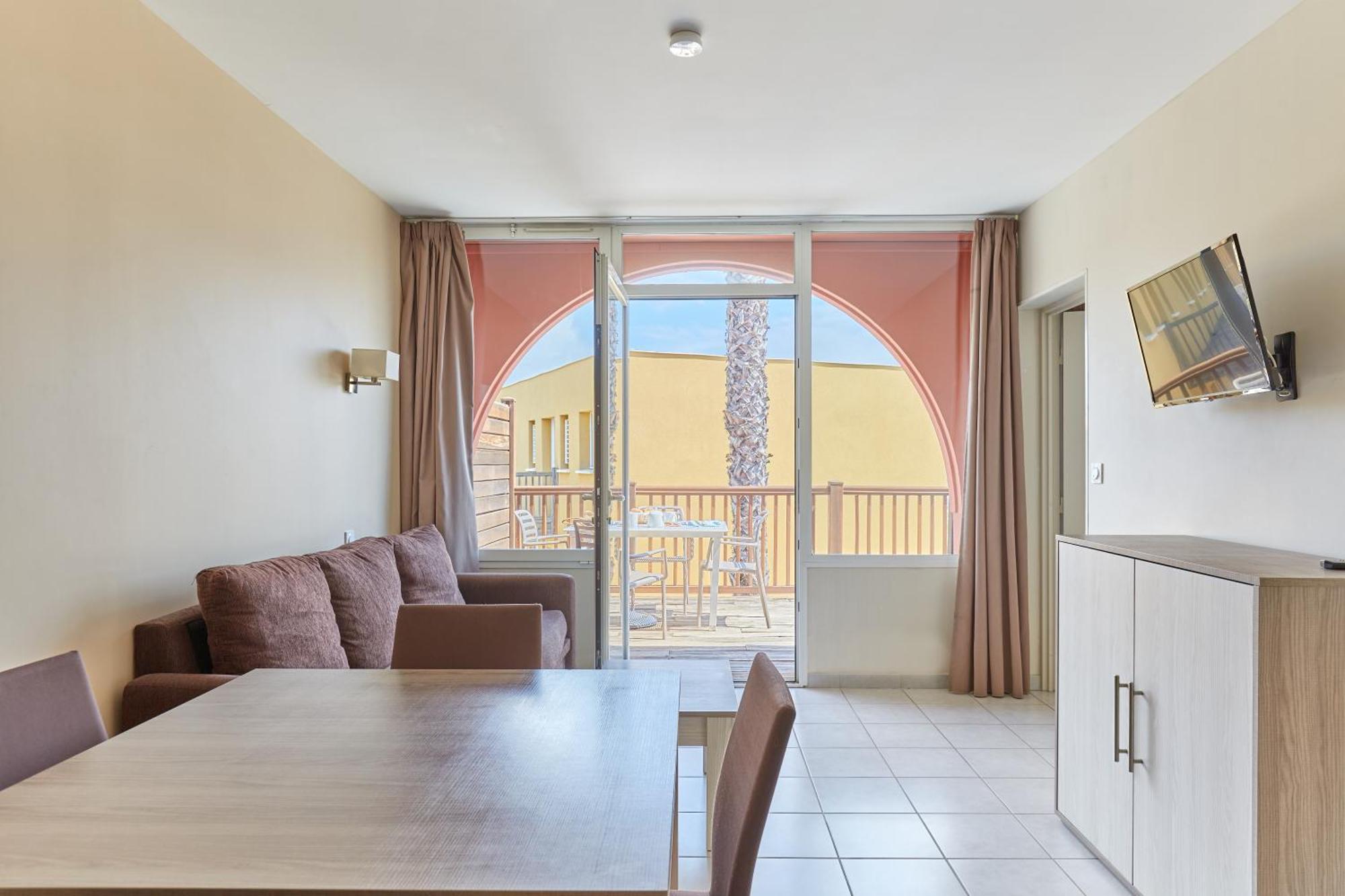 Residence Odalys Du Golfe Agde Exterior photo
